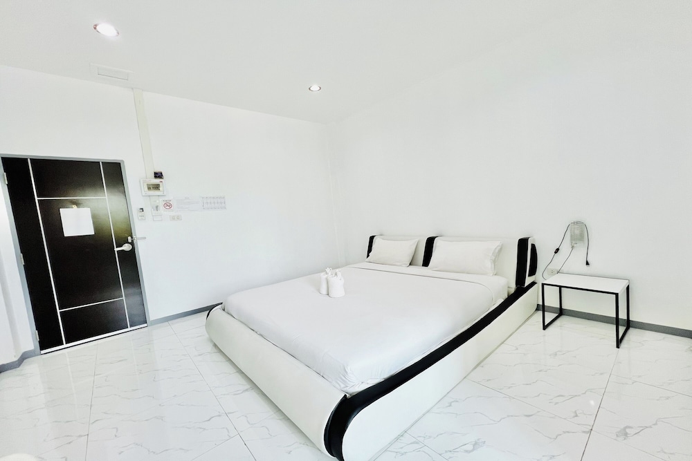 Standard Double Room photo 2