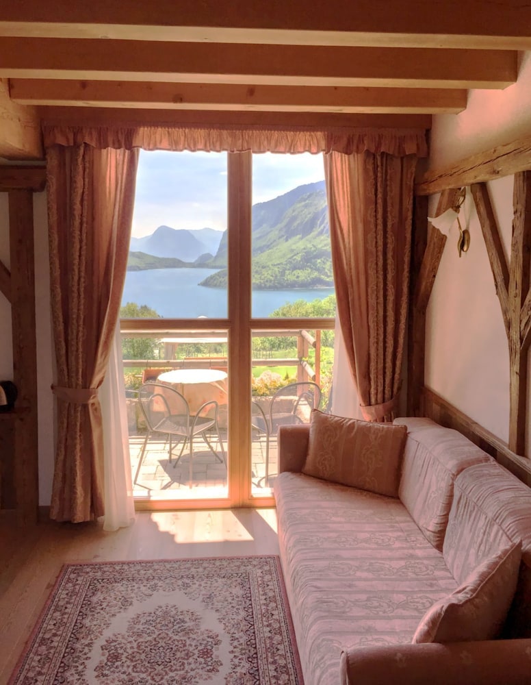 Double or Twin Room, Terrace, Lake View photo 3