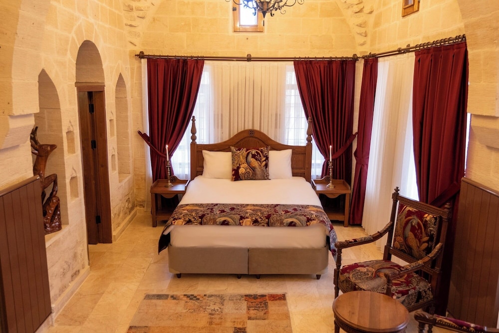 Deluxe Room, City View