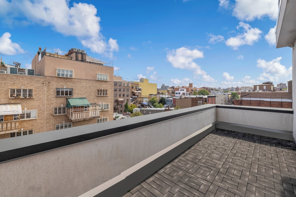 Superior King Room Suite with Terrace photo 3