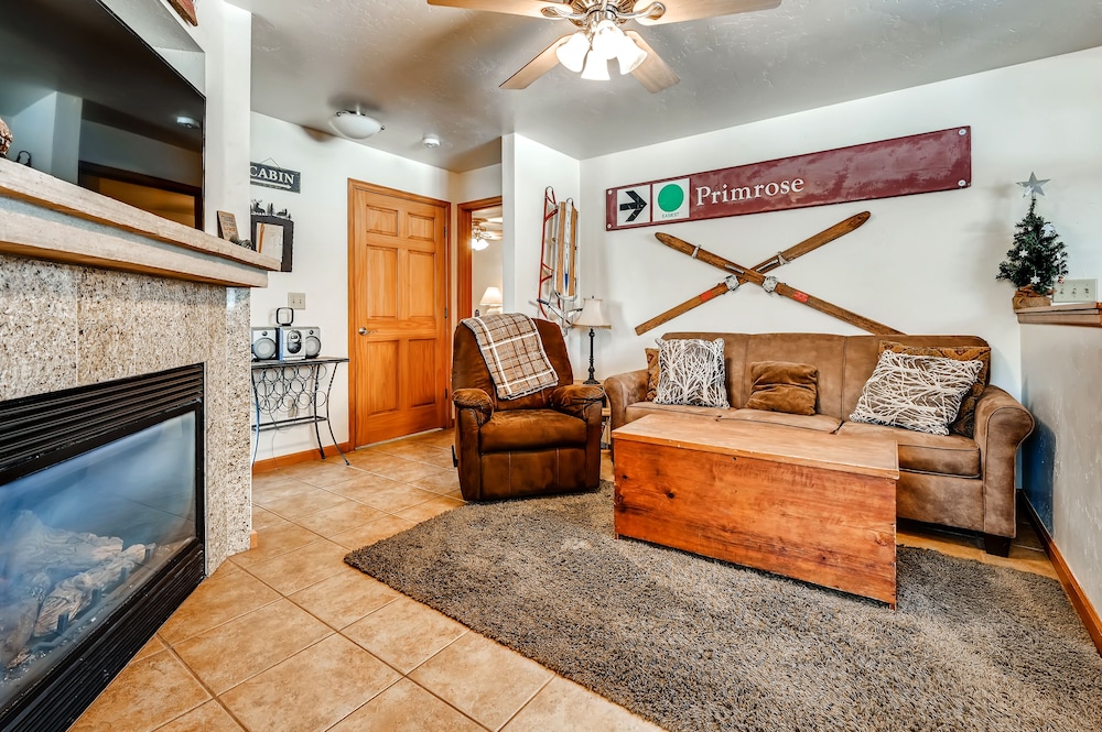 Comfort Condo, 2 Bedrooms, Kitchen photo 3