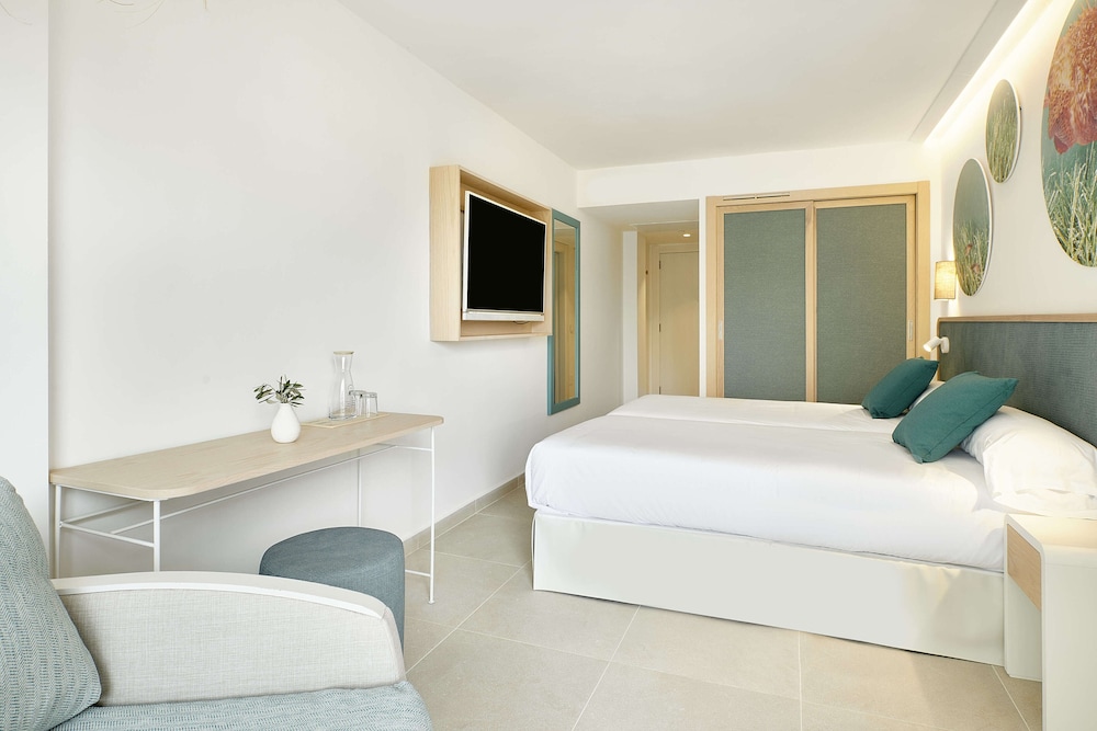 Premium Double Room photo 2