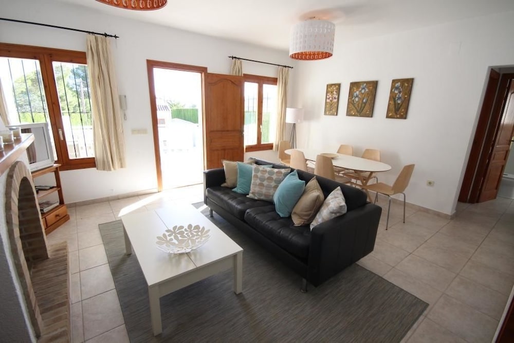 Villa, 3 Bedrooms photo 2