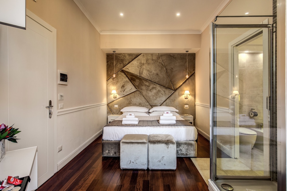 Double Room (Shower) photo 3