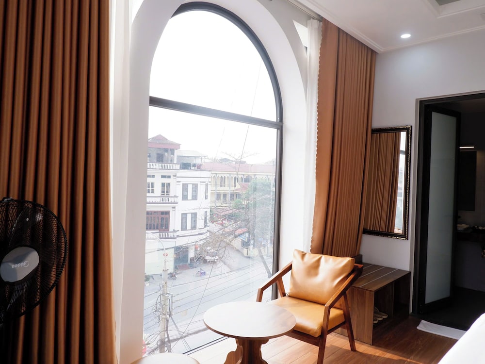 Deluxe Double Room, City View photo 3