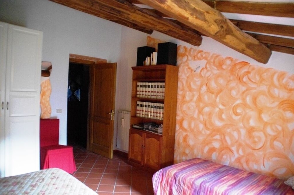 Superior Triple Room, 3 Twin Beds, Non Smoking, Garden View photo 3