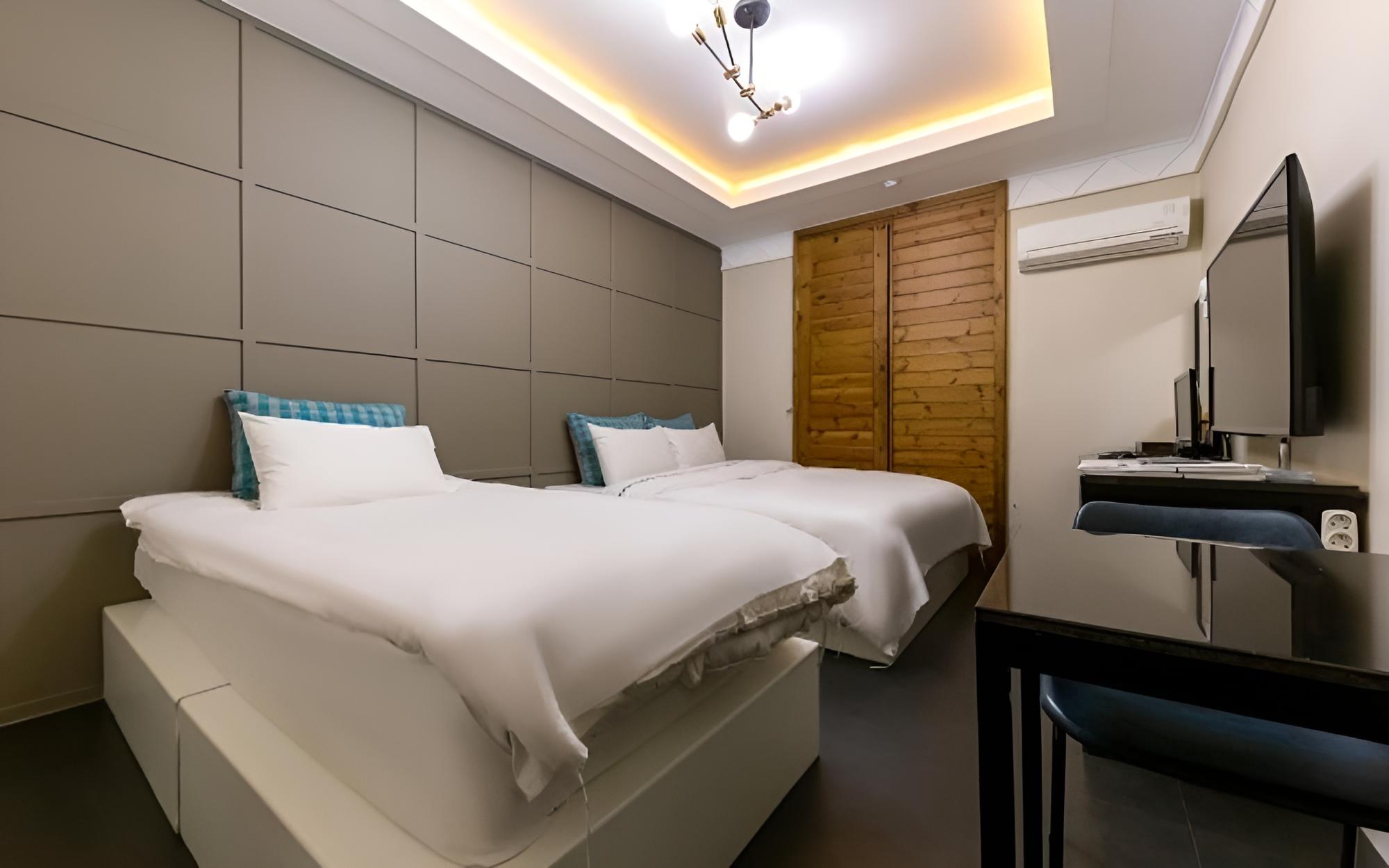 Room (Classic Twin (Annex)) - Photo 1