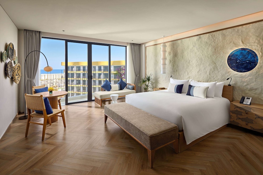 Premier Ocean View King - Photo 2