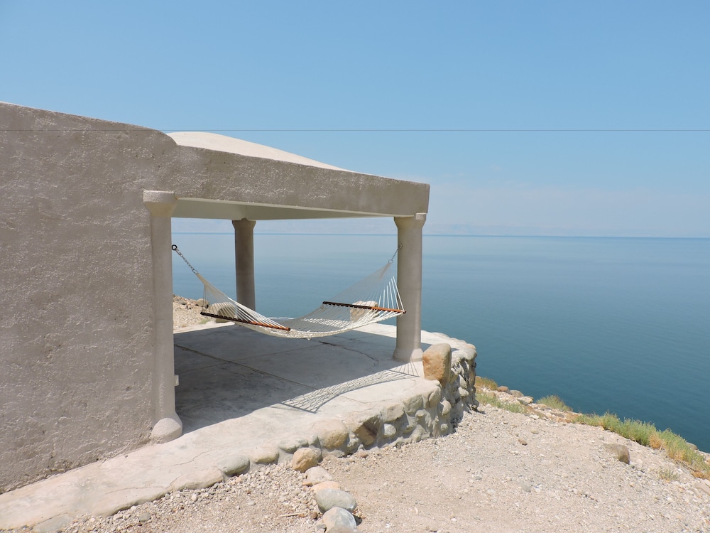 Basic Twin Room, 1 Bedroom, Beach View photo 2