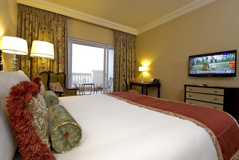 Deluxe Double Room, Ensuite, Courtyard View