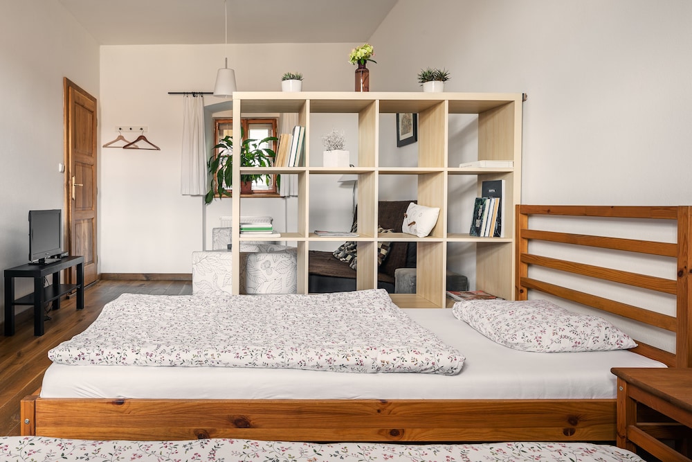 Family Apartment photo 3