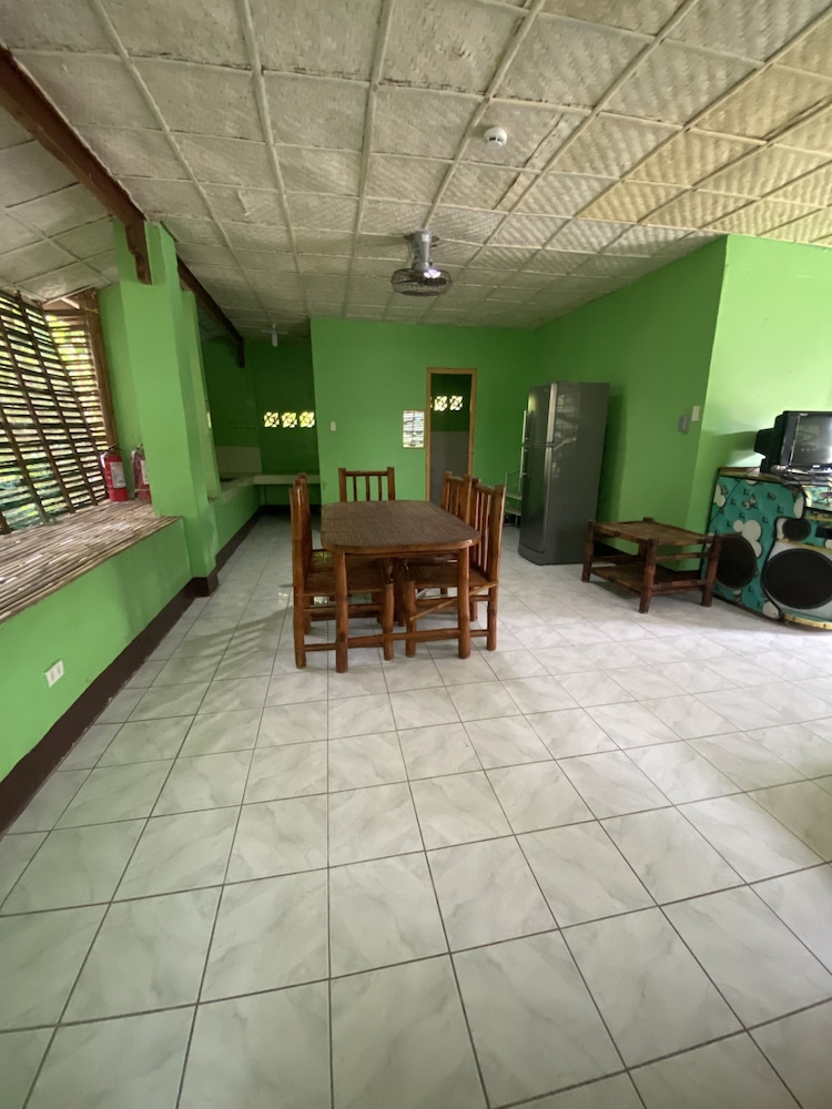 Family Bungalow - Green Palm photo 3