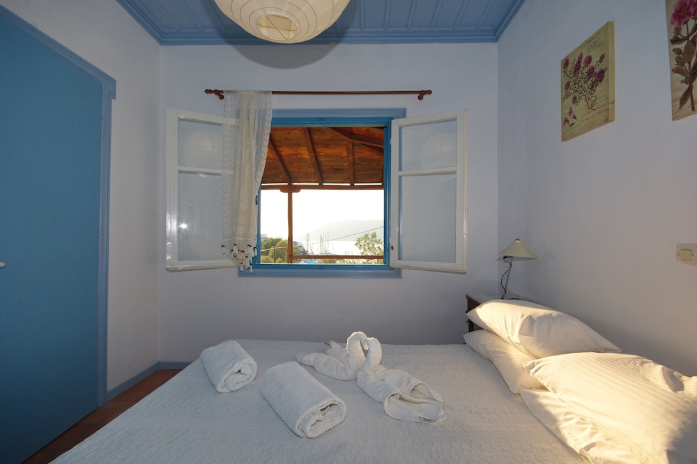 Cottage photo 1