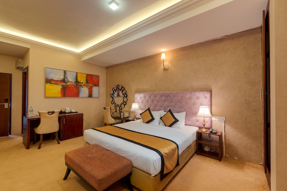 Panoramic Double Room, 1 King Bed, Non Smoking, Sea View photo 3