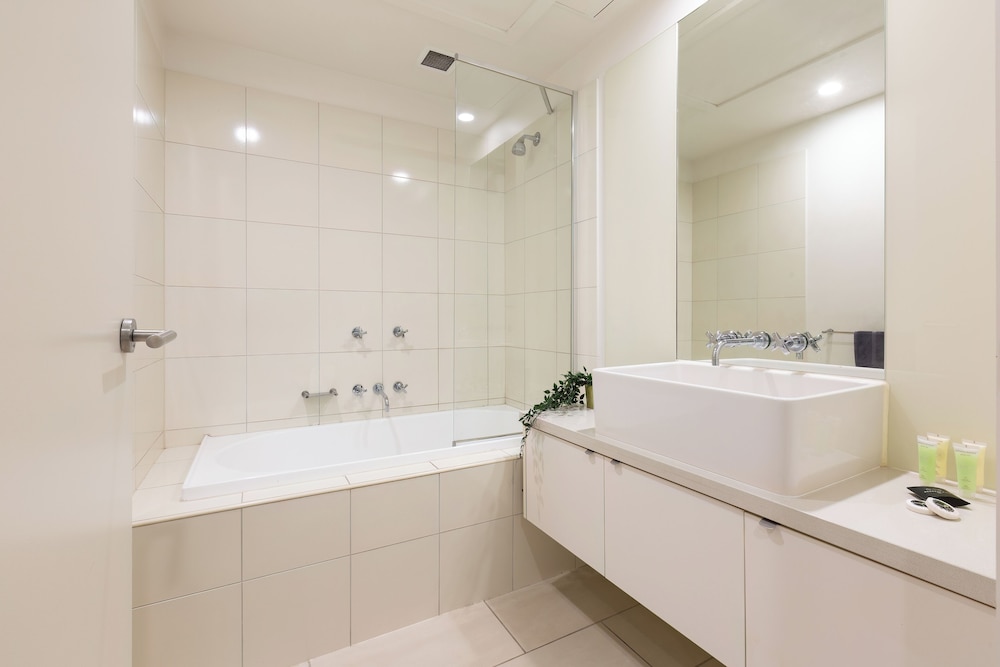 3 Bedroom 2 Bath Standard Apartment photo 2