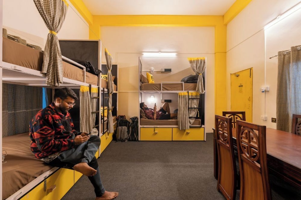 Bed in 10 Bed Mixed Dormitory photo 2