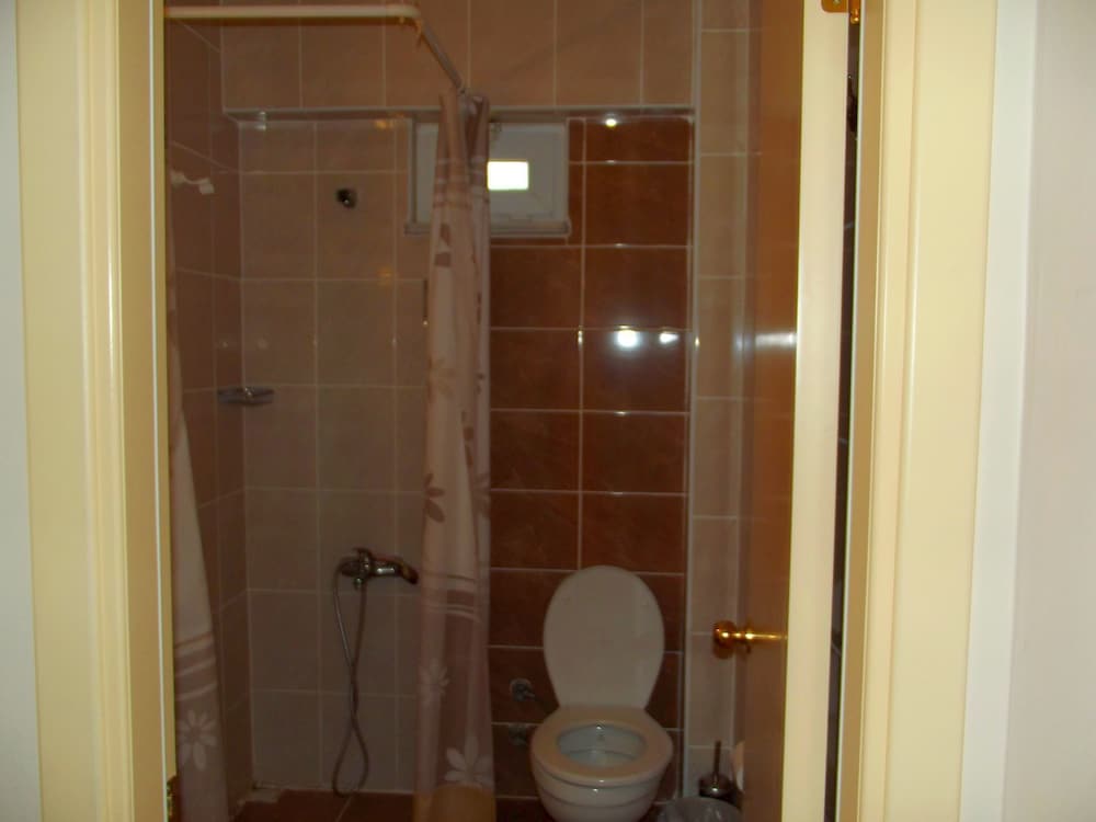 Double Or Twin Room, 1 Double Or 2 Twin Beds photo 2