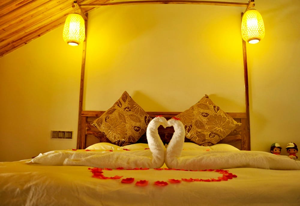 Deluxe Double Room With Balcony And View photo 2