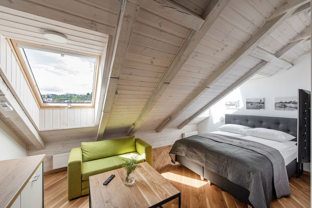 Family Studio Suite, 1 Queen Bed with Sofa bed, River View