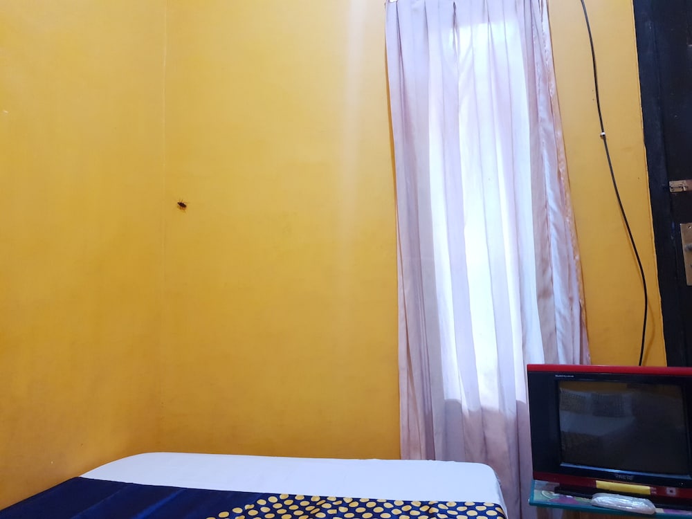 Double Room - Photo 9