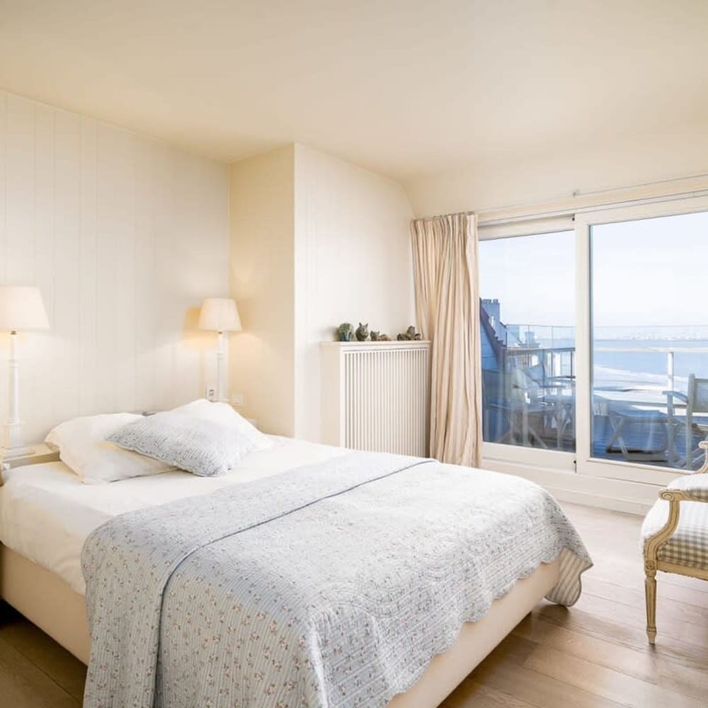 Stunning Penthouse With Free Parking and sea View, Foto 13