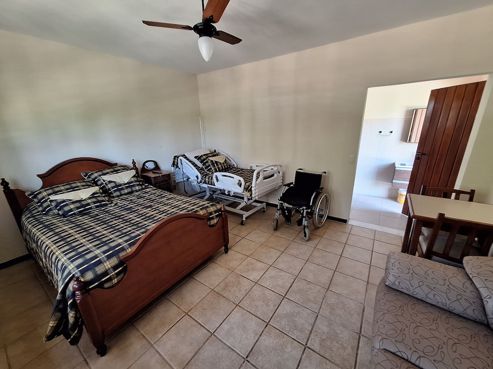 Standard Chalet, Multiple Beds photo 2
