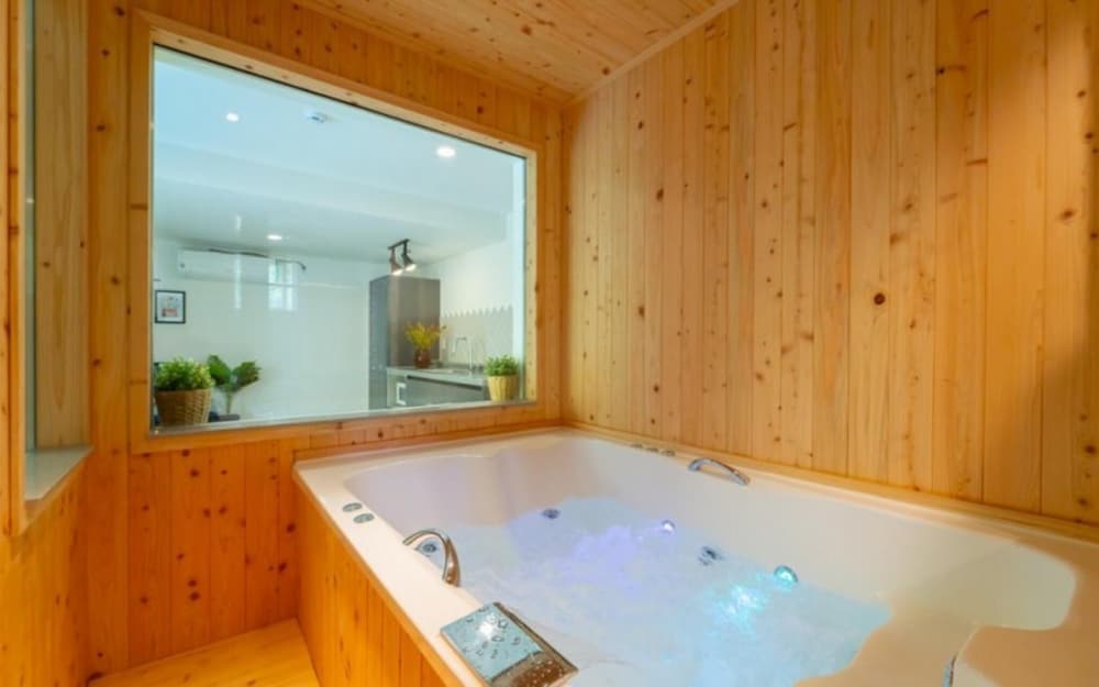 Room (Pool Villa A (Spa Unshared House Dupl)