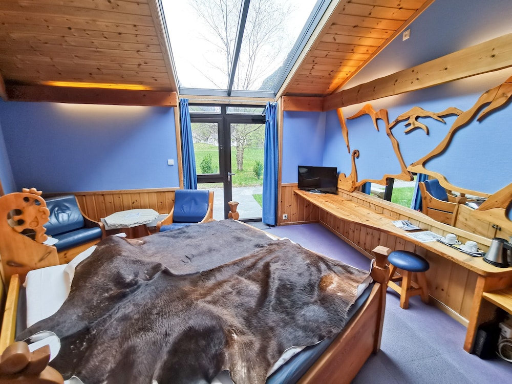 Viking single room photo 3