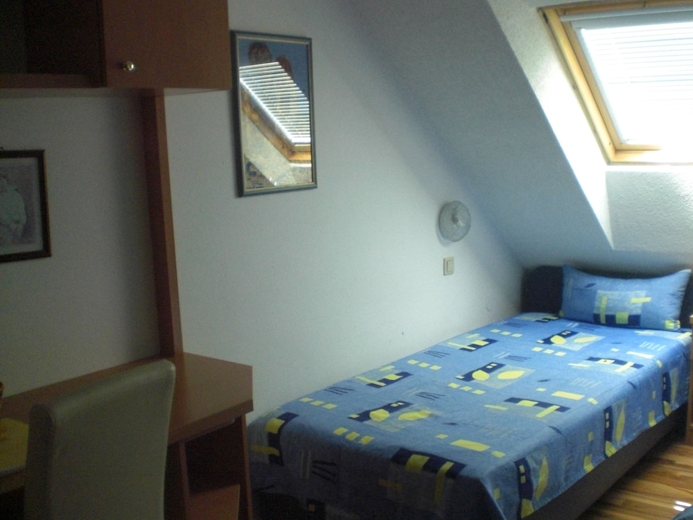 Economy Single Room photo 1