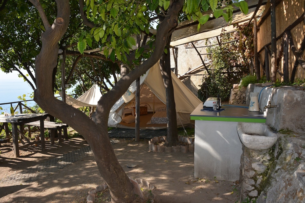 Classic Tent photo 2