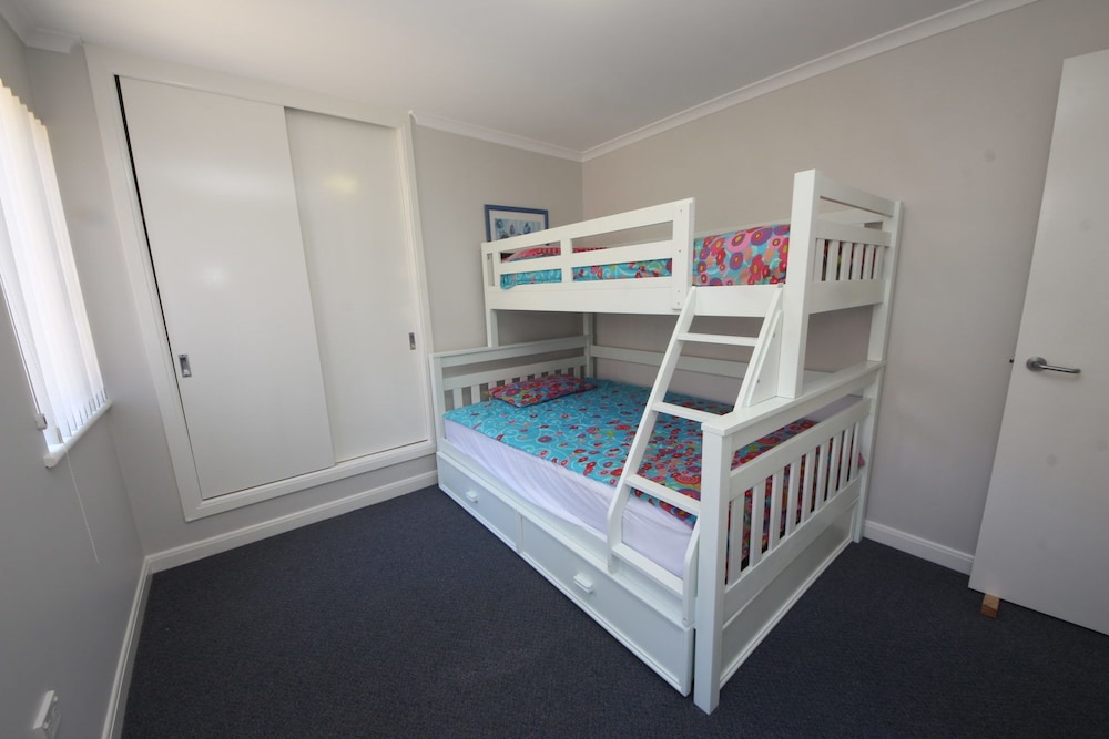 Double or Twin Room photo 3