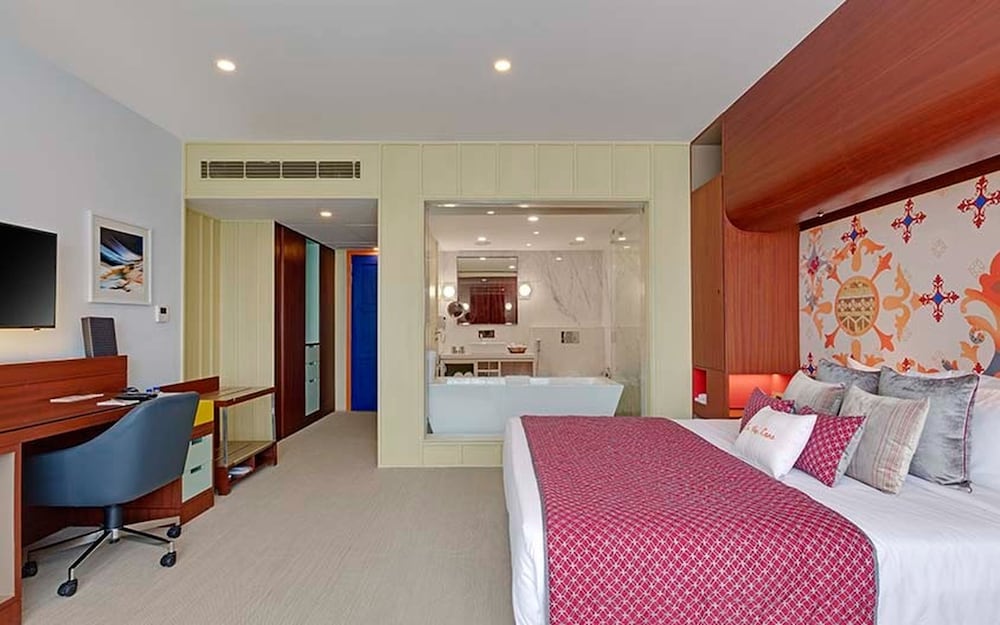 Club Room photo 2