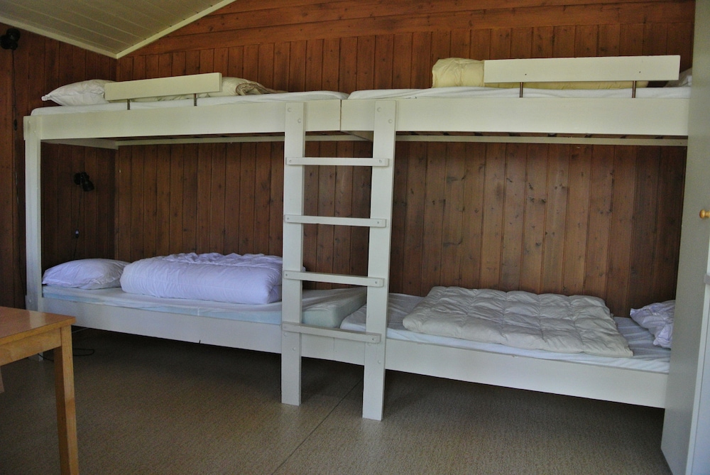 Standard Cabin (2 Bunk Beds) photo 1