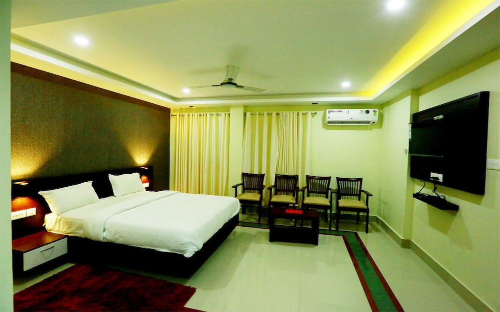 3 Beds (AC)