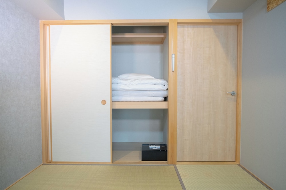 Essential tatami Room up to 3 futon beds (Non-smoking) - Photo 4