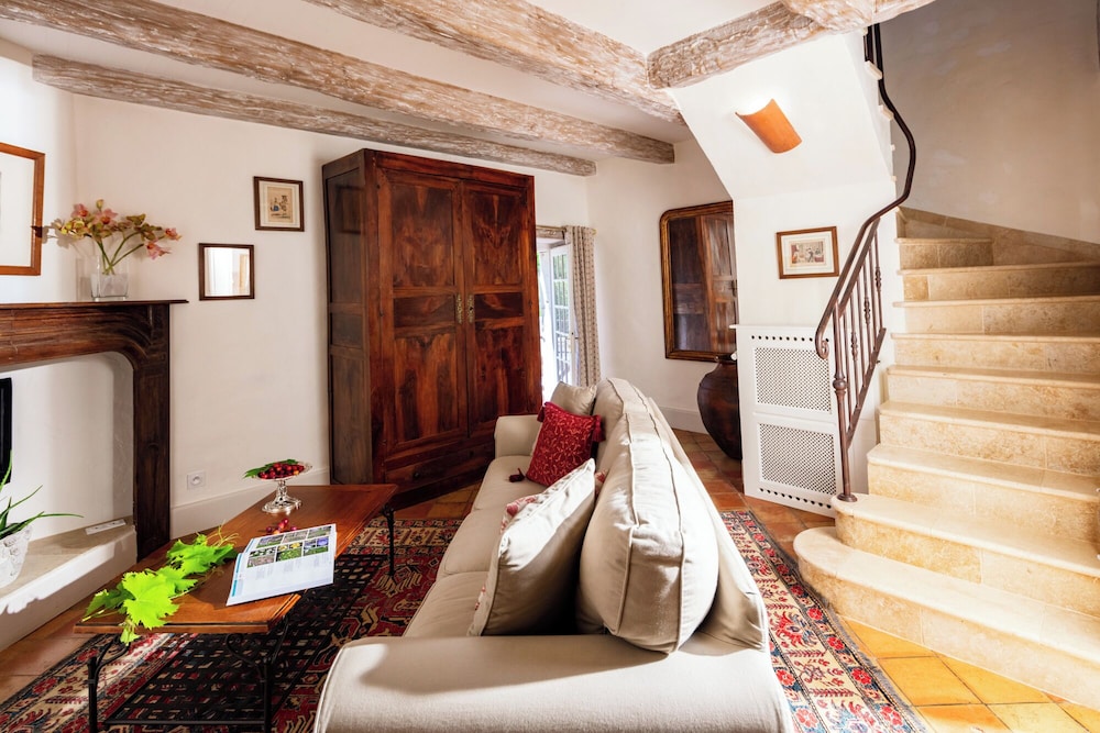 Deluxe Double Room (Les Figuiers) photo 3