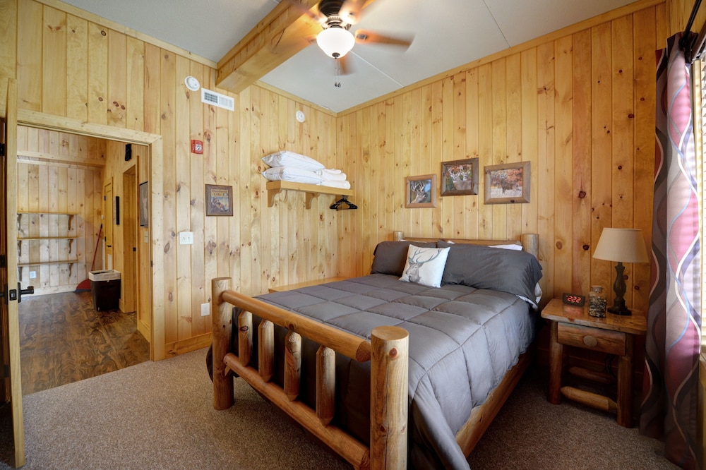 Lodge Room, Accessible, Non Smoking photo 1