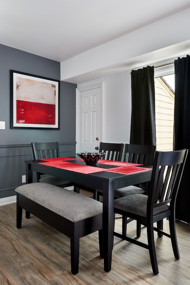 Zinfandel Room photo 3