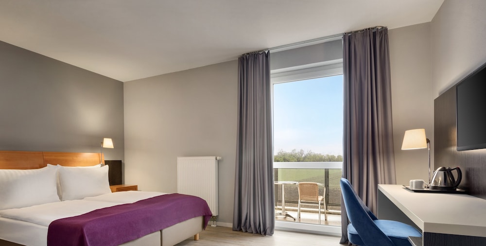 Standard Room, 1 Double Bed - Photo 4