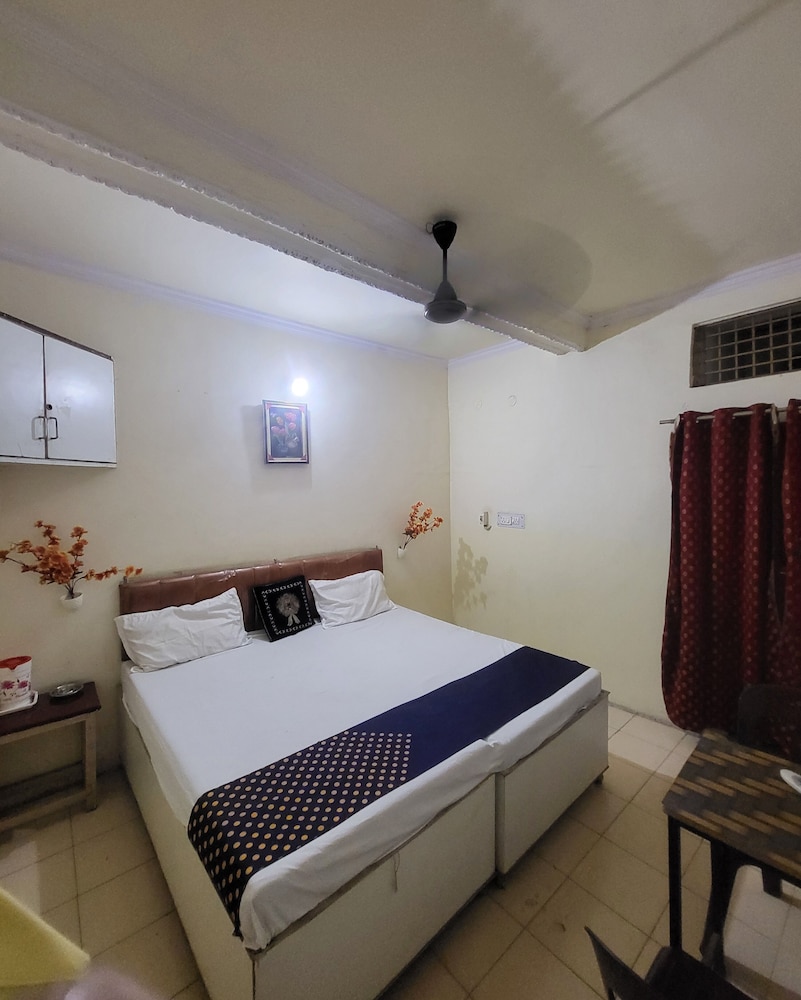 Basic Double Room