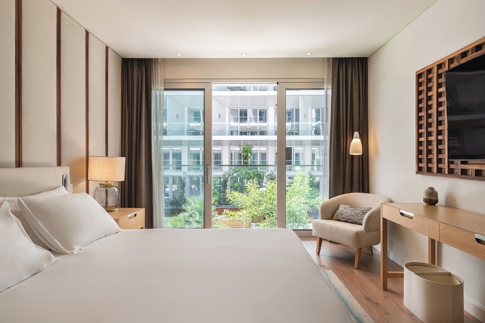 Regency Two Bedroom Suite (Non Smoking)