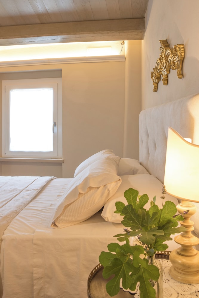 Luxury Room photo 1