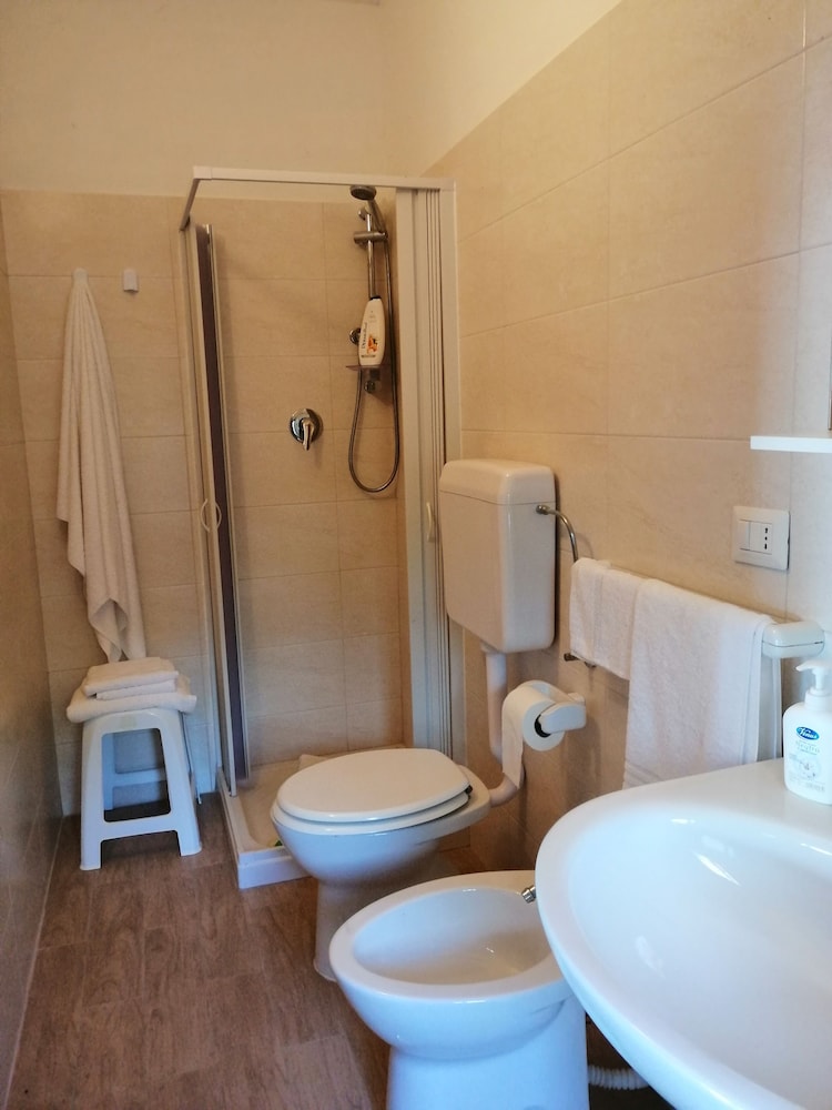 Double or Twin Room photo 2