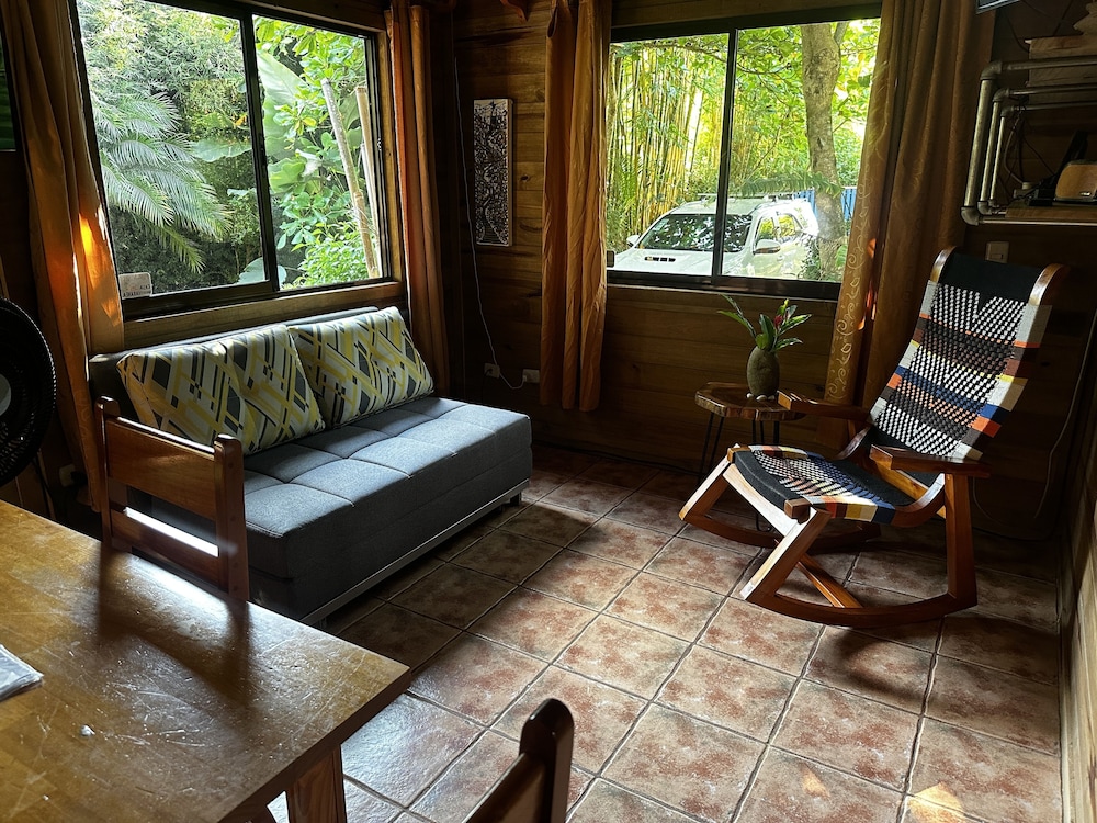 Deluxe Villa, Multiple Beds, Non Smoking, Garden View photo 2
