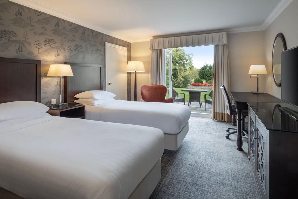 Deluxe Room, 2 Twin Beds - Photo 1
