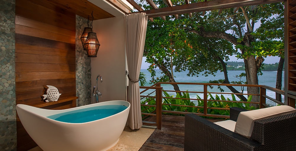 Elite Suite, 1 Bedroom, Ocean View (2-Story 1-Bedroom Butler Villa Suite)