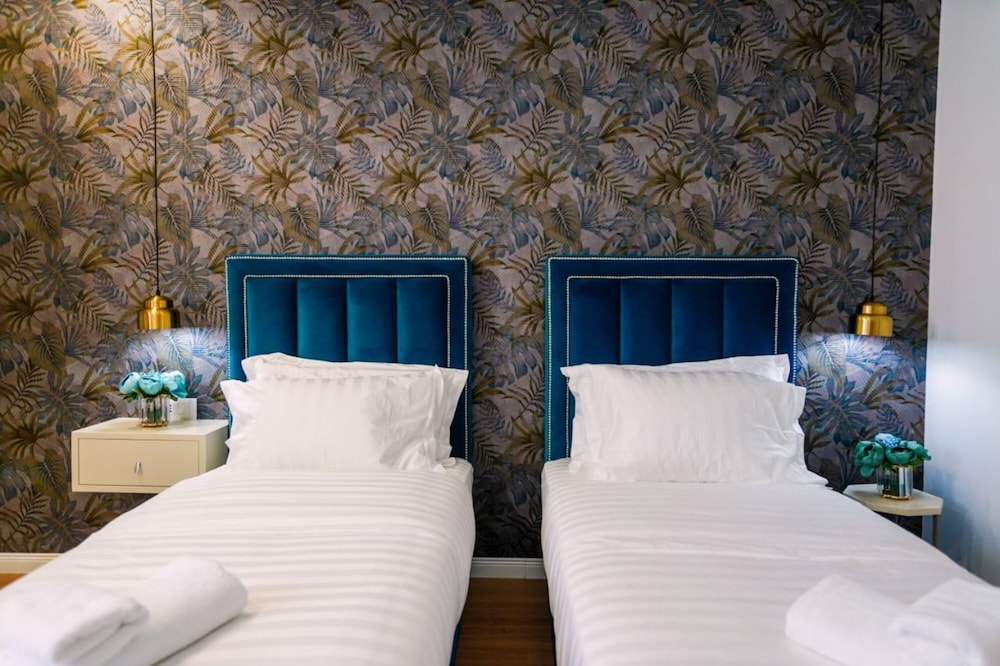 Deluxe Double Or Twin Room, Balcony