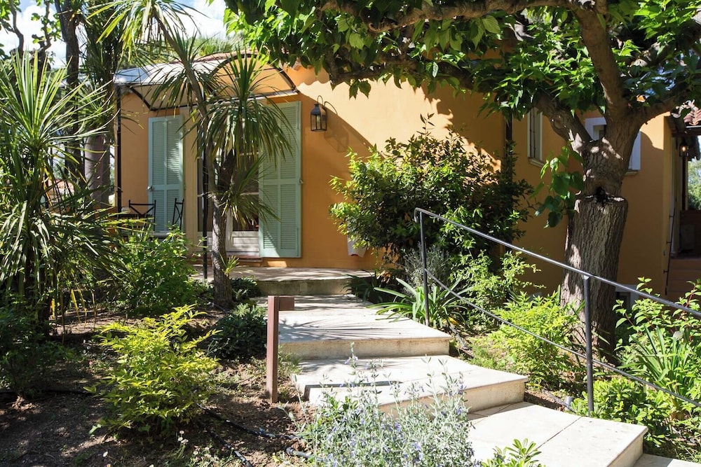 Double Room, Garden View - Photo 5