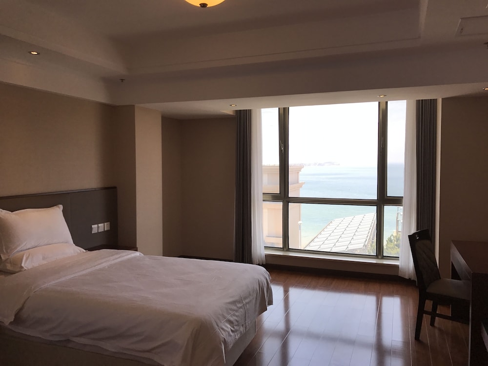 Deluxe Suite photo 2