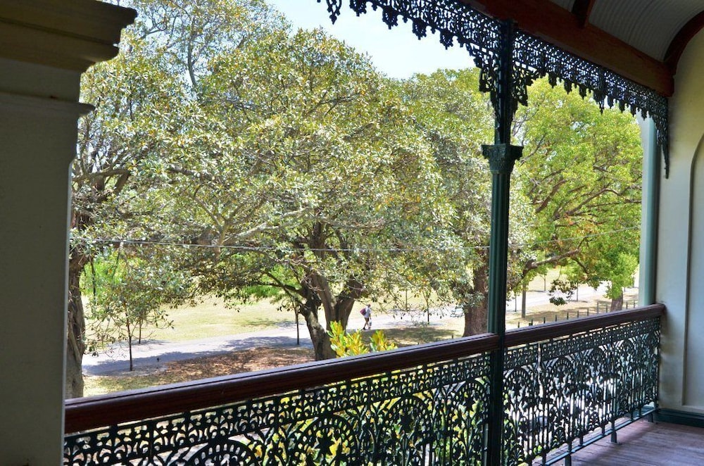 Suite, Balcony